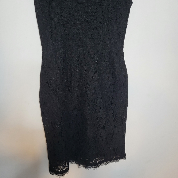 Aritzia Babaton Black Lace Dress Size 6 - Picture 5 of 12